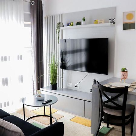 טיראנה Comfy Studio At 'Mangalem21 Complex' Parking-Wifi-Ac-View מראה חיצוני תמונה