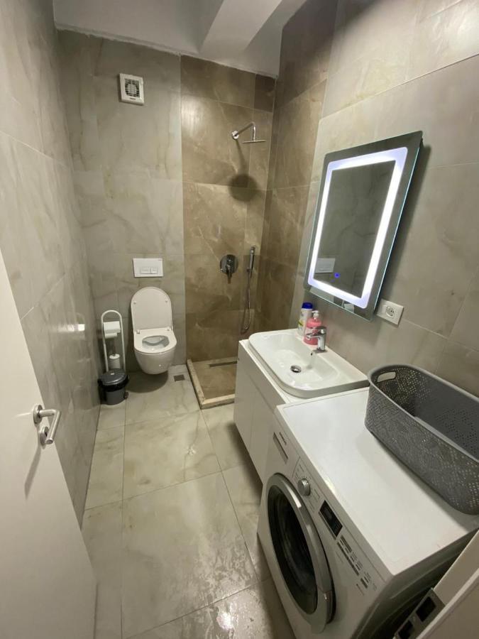 טיראנה Comfy Studio At 'Mangalem21 Complex' Parking-Wifi-Ac-View מראה חיצוני תמונה